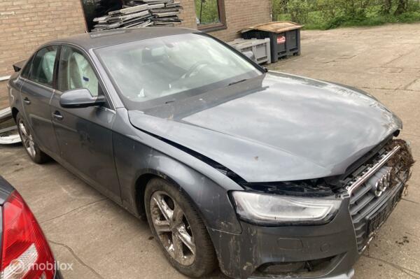 Audi A4 Limousine 1.8 TFSI Business Edition