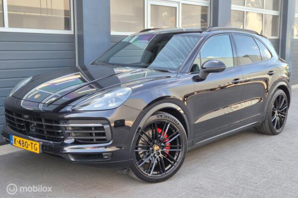 Porsche Cayenne 3.0 E-Hybrid | PPF | 476PK | 22'' INCH | SPORT DESIGN | PANO | LED |