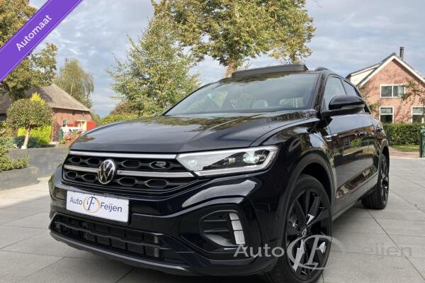 Volkswagen T-ROC DSG 1.5 TSI 3X R-LINE EDITION , BLACK STYLE , AFN TREKHAAK , VIRTUAL COCKPIT, IQ-LIGHT , ADAPTIVE CRUISE , CLIMA AIRCO , DODEHOEK ASSIST , LANE ASSIST , PRIVACY GLASS , DYNAMISCHE KNIPPERLICHT , APPLE CARPLY KEYLESS ENTRY , START/STOP ,