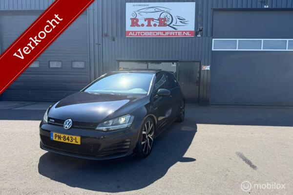 Volkswagen Golf 2.0 TDI GTD PANO AUTO LEER