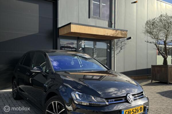 Volkswagen Golf 7 GTE Plug-in Hybride Automaat Navigatie