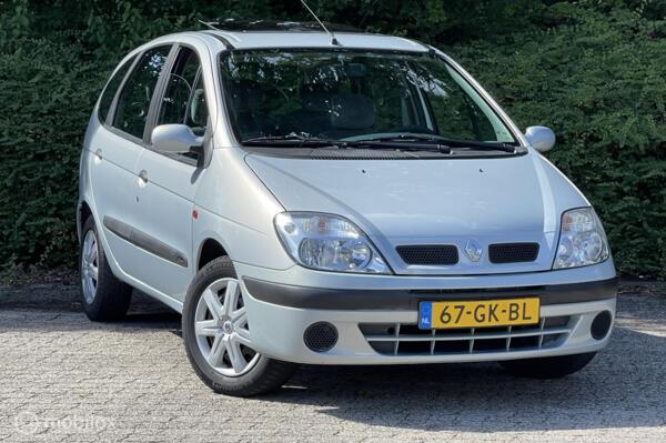 Renault Scenic 1.6-16V RXT