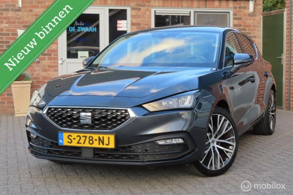 Seat Leon 1.5 eTSI Xcellence Business|Carplay|18inch|Sportstoelen|Sfeerverlichting.