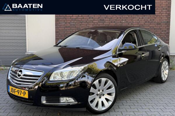 Opel Insignia 2.0 T 220 PK Cosmo|Automaat|92.000km|Leder|2e eig|Youngtimer