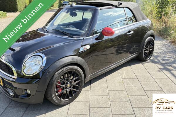 Mini Cabrio 1.6 John Cooper Works  lees tekst