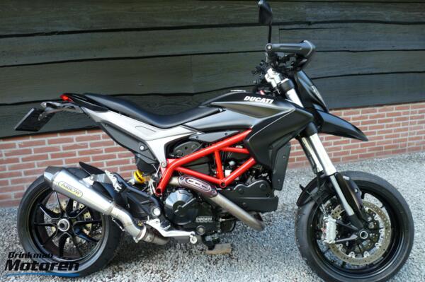 Keurige Hypermotard 821 ABS