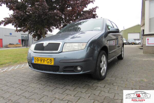 Skoda Fabia 1.4-16V Elegance