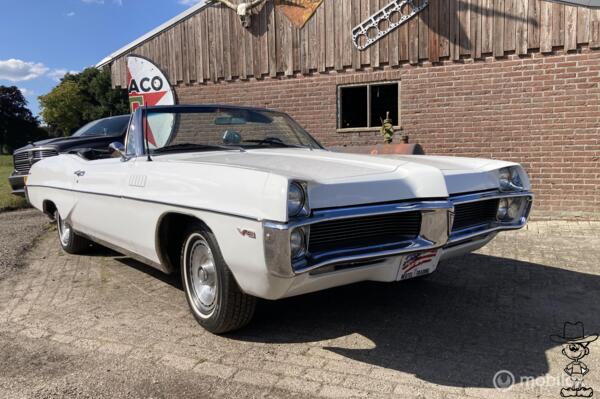 Pontiac parisienne bonneville convertible 2+2