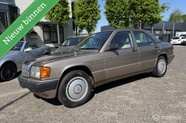 Mercedes 190-serie 2.0 E Automaat