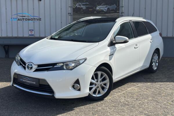 Toyota Auris 1.8 Hybrid Lease | Panoramadak | Navi | NL-auto