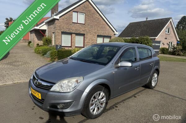 Te Koop Opel Astra 1.6 -Lange apk - Vol opties
