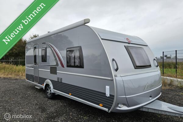BURSTNER AVERSO TOP 560 TK|BOMVOL OPTIES|6 PERSONEN|LUXE|