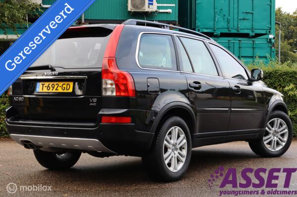 Youngtimer Volvo XC90 4.4 V8 aut Momentum 7-zit | schuifdak