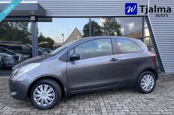 Toyota Yaris 1.3 VVTi Sol 65 DKM 1ste eigenaar nederlandse auto