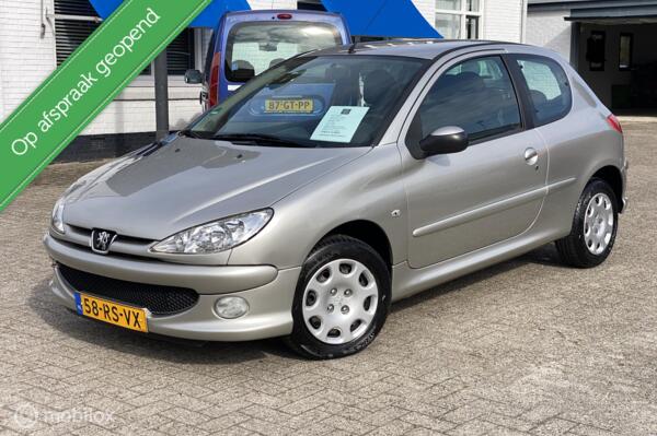 Peugeot 206 1.4 Air-line 2