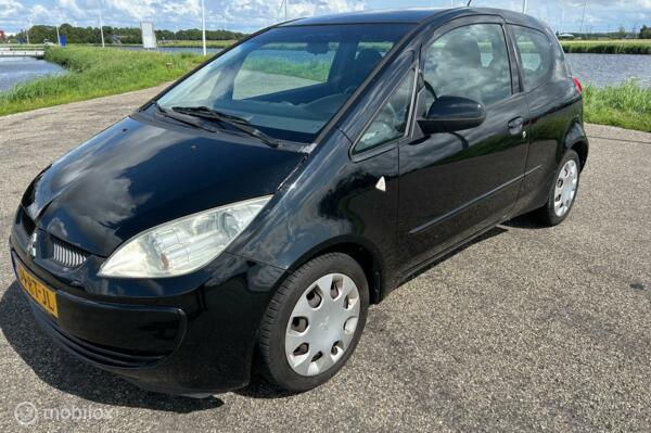 Mitsubishi Colt 1.1 Inform