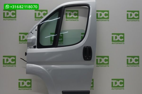 Fiat Ducato ('06-'19) Voorportier links zilvergrijs