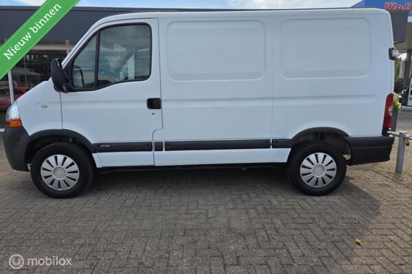 Renault Master T35 2.5dCi L1H1 Airco Apk 04-2026  BTW vrij !