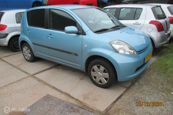 Onderdelen Daihatsu Sirion 2 1.0-12V Trend 2007