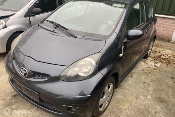 Toyota Aygo 1.0-12V Sport