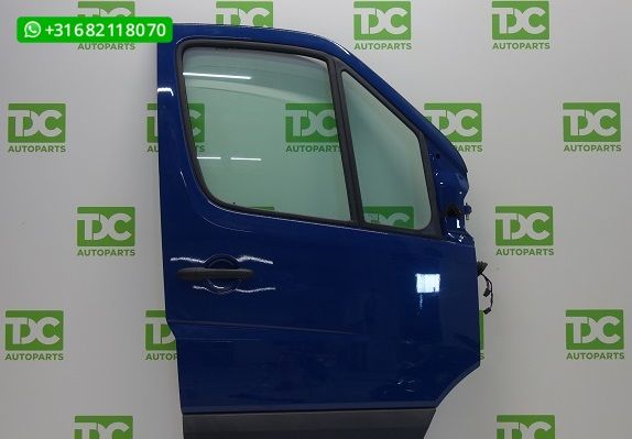 Mercedes Sprinter W906 ('06-'18) Voorportier rechts blauw