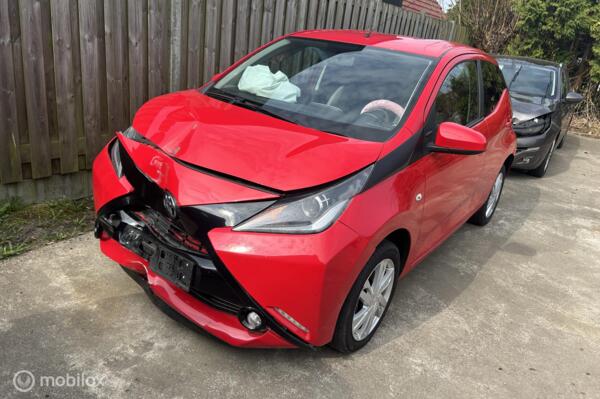 Toyota Aygo 1.0 VVT-i x-sport