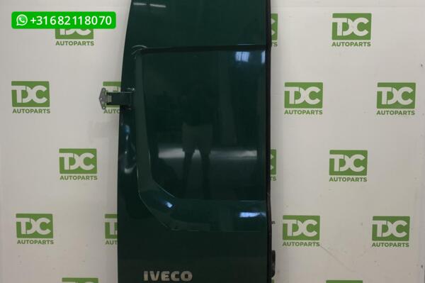 Iveco Daily Achterdeur links dicht groen H3
