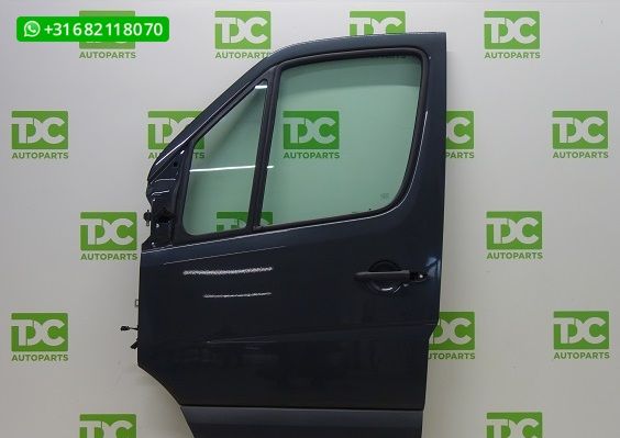 Mercedes Sprinter W906 (06-18) Voorportier links donkergrijs