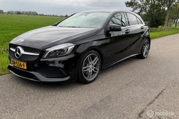 Mercedes A-klasse 180 Business Solution AMG