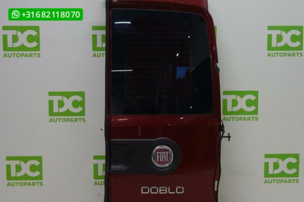 Fiat Doblo Cargo('10-'19) Achterdeur rechts met ruit rood