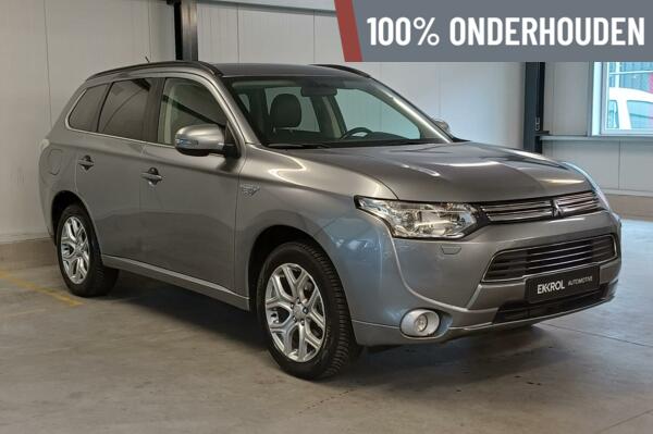 Mitsubishi Outlander 2.0 PHEV Executive Ed. (Trekhaak / NAP)