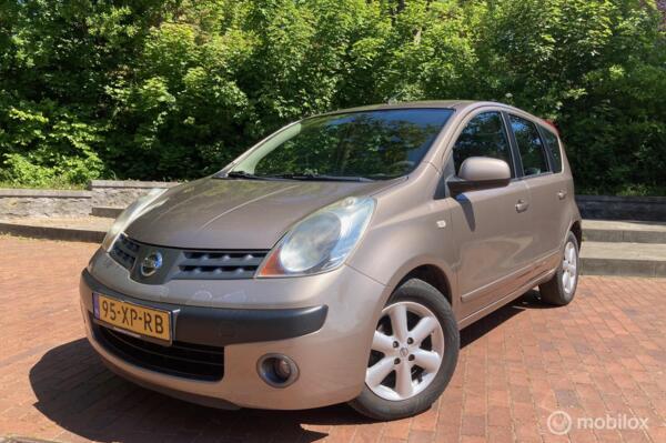 Nissan Note 1.6 Acenta / AUTOMAAT / NIEUWE APK / TREKHAAK