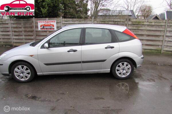 Ford Focus 1.6-16V Futura Leer airco