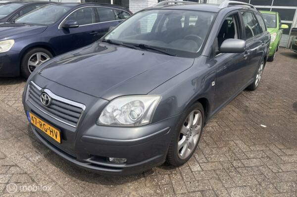 Toyota Avensis Wagon 2.0 VVTi Linea Luna