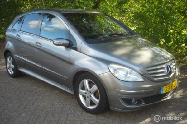 Mercedes B 200 CDI 6 bak Airco - Cruise. Koppeling defect