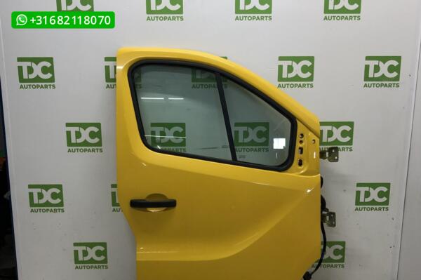 Renault Trafic ('14-'21) Voorportier rechts geel