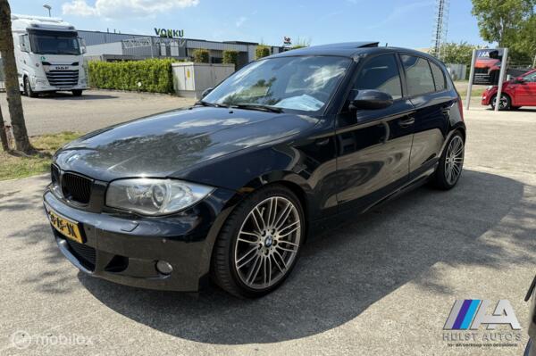 BMW 1-Serie 3.0 130I AUT High Executive YOUNGTIMER M Pakket
