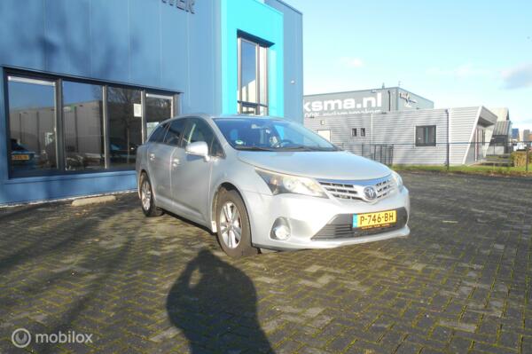 Toyota Avensis Wagon 1.8 VVTi Business ! CAMERA! CRUISE!