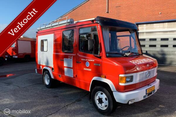 verkocht  Mercedes 609 Vario  Gratis C rijbewijs!!