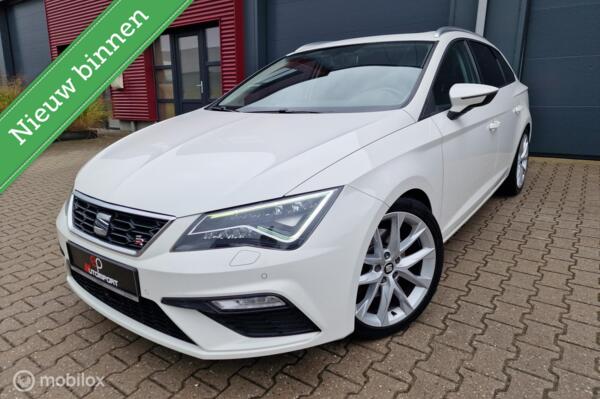 Seat Leon ST 1.8TSI FR DSG / Keyless / Panoramadak / Camera