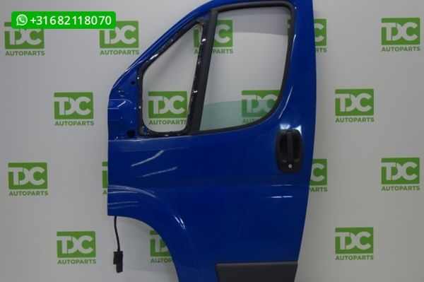 Fiat Ducato bestel ('06-'18) Voorportier links donkerblauw