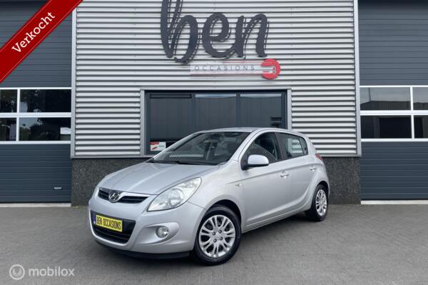 Hyundai i20 1.2i DynamicVersion Airco Trekhaak