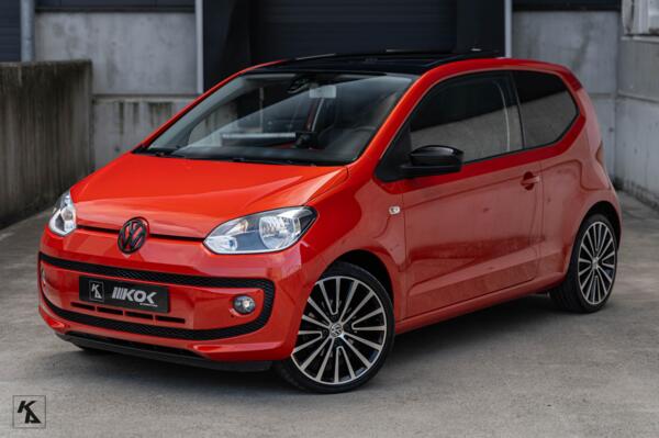 Volkswagen Up! 1.0 2014 | Groove | 75PK | Hot Orange