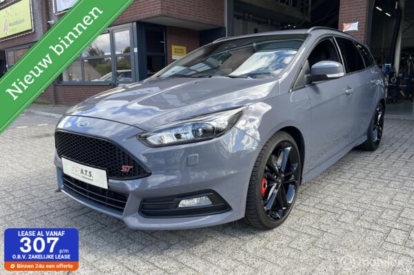 Ford Focus Wagon 2.0 ST-3 250PK RECARO*NAVI*PDC*CRUISE*