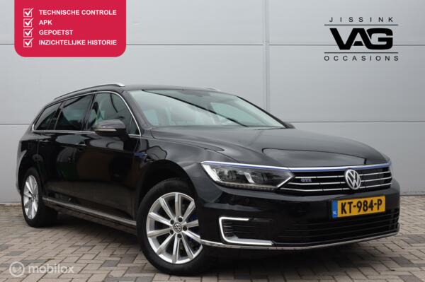 Volkswagen Passat 1.4 TSI GTE Highline Alcantara LED CarPlay