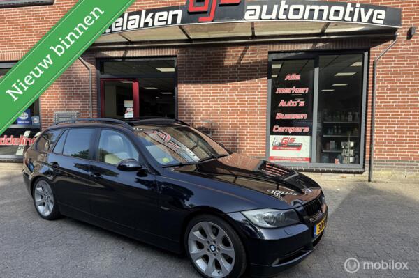 BMW 3-serie Touring 320i High Executive