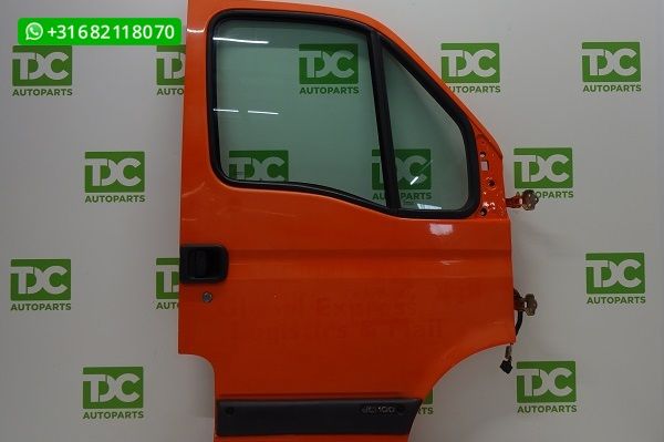 Renault Master ('98-'10) Voorportier rechts oranje