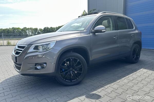 Volkswagen Tiguan 2.0 TSI Track&Field 4Motion / Youngtimer / Camera /