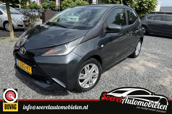 Toyota Aygo 1.0 VVT-i x-play camera p sens 5deurs airco