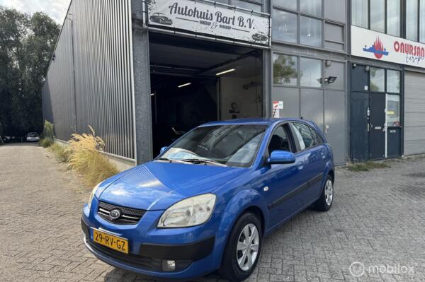 Kia Rio 1.4 LXE Airco! Compleet onderhouden! Nieuwe APK! NAP Logisch!